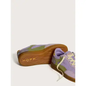 Trainers Hoff Park image-2