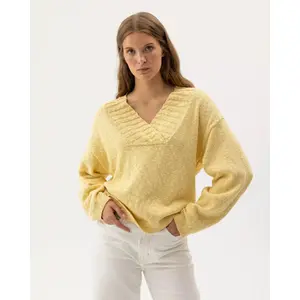 Women's V-neck sweater Holebrook Juni image-1