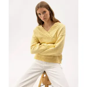 Women's V-neck sweater Holebrook Juni image-3