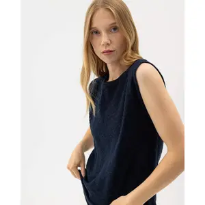 Knitted women's tank top Holebrook Juni image-3