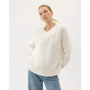 Women's V-neck sweater Holebrook Ilse image-1