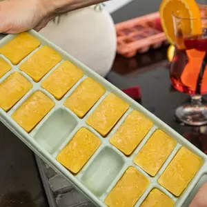 16-Cube Plastic Ice Tray Homely image-4