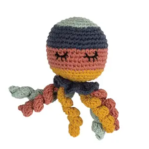 Crochet rattle Hoppa image-0