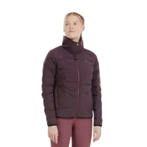 sof124-winetasting-daunenjacke-reiten-damen-horse-pilot-softlight-weinverkostung