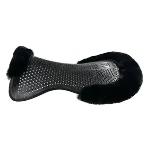 14400019-233-255-stossdampfer-fur-springpferde-mit-fellrand-horsena-back-balance-schwarz-schwarz-tu