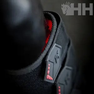 Left Horse Gaiters Horseware LED Red Light image-3