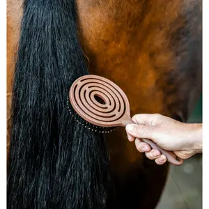 Mane and Tail Brush Horseware image-3