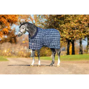 abbv82-c3c0-stalldecke-fur-pferde-horseware-rhino-original-med-250g-navy-check-indigo