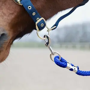 Lanyard with anti-panic carabiner for horses Horze image-2
