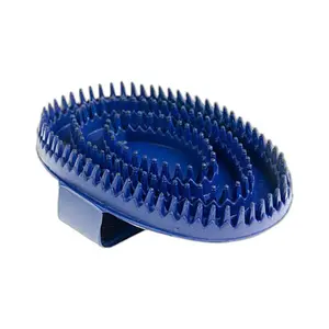 Small rubber currycomb for horse Horze image-0