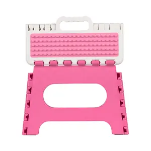 Small folding stool Horze image-1