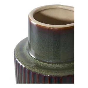 Vase House Nordic image-1