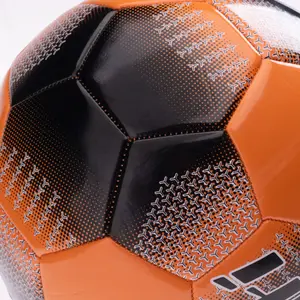 Balones de Fútbol Huari Carlos image-1
