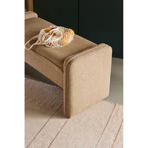 Bank Hubsch Interior Well image-2