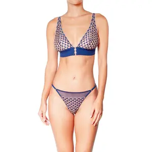 String Frau Huit Dancing Queen image-0