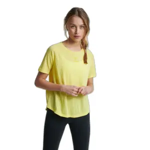 Camiseta de mujer Hummel Ivanja image-4