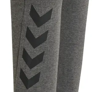 Pantalón de chándal Hummel hmlnica engineered image-4