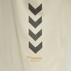 Camiseta Hummel hmlparson image-3