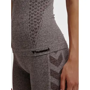 Camiseta de tirantes sin costuras para mujer Hummel CI image-6