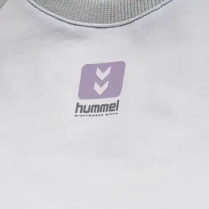 Γυναικείο cropped T-shirt Hummel Legacy Naya image-5