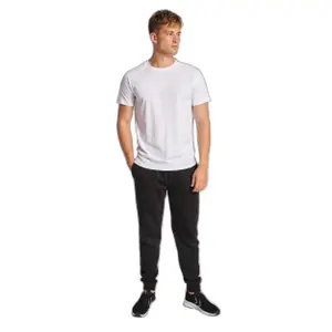 Camiseta Hummel Red Basic image-2