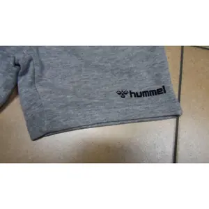 Bermudas cortas de algodón para niño Hummel Mover image-1