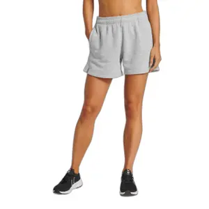 Pantalón corto de mujer Hummel Red Basic image-2