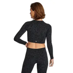 Top de mujer sin costuras Hummel Mt Pi image-4