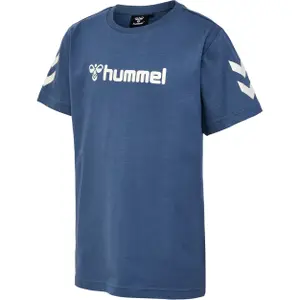 Conjunto de camiseta y pantalón corto para niños Hummel image-1
