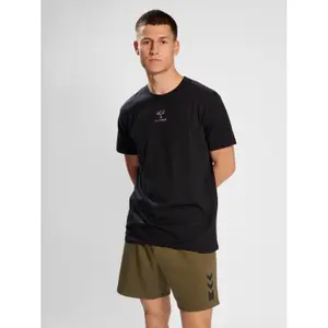 Camiseta Hummel Active Bee image-4