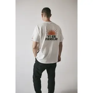 T-shirt Hummel Festival Boxy image-5