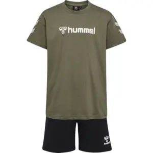 Conjunto de camiseta y pantalón corto infantil Hummel Nova image-0