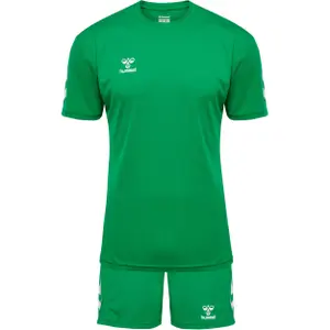 226151-6235-set-aus-t-shirt-shorts-hummel-logo-grun