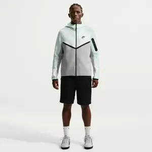 Jacket zipped Nike Tech image-1