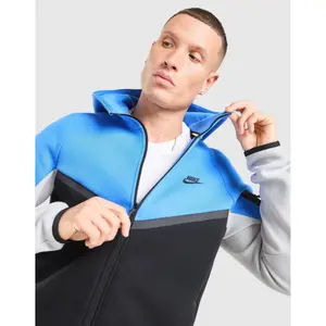Jacket zipped Nike Tech image-4