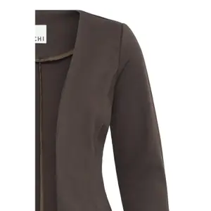 Blazer feminino com corte Ichi Ihkate image-2