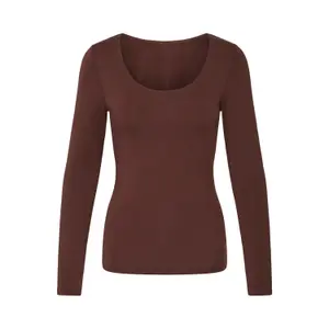 Women's short-sleeved T-shirt Ichi Iagro image-0