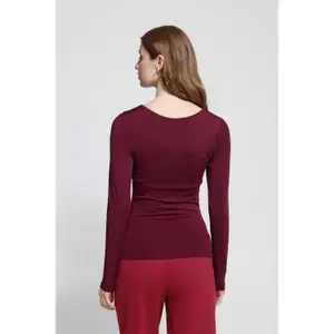Women's short-sleeved T-shirt Ichi Iagro image-5