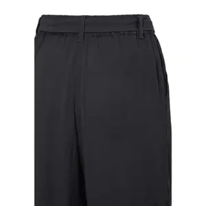 Shorts för kvinnor Ichi Ihamari image-6