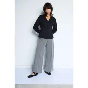Women's neo blazer Ichi Ihkate image-4