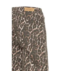 Women's shorts Ichi Brokes image-6