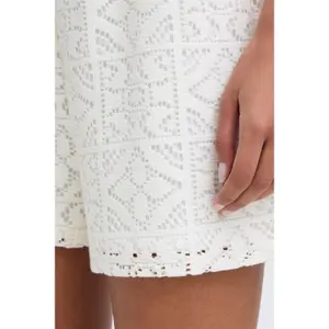 Women's shorts Ichi Naima image-6