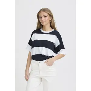 Loose women's t-shirt Ichi Luls image-1