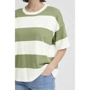 Loose women's t-shirt Ichi Luls image-6