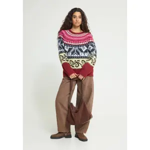Damski sweter z golfem Ichi Luls image-1