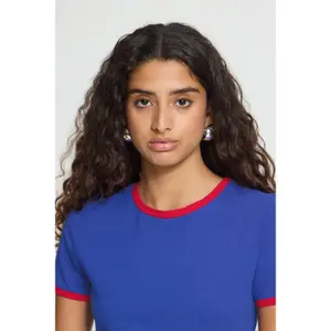 Γυναικείο T-shirt Ichi Ihmolly image-4