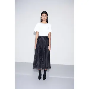 T-shirt de mulher Ichi Runela SS25 image-1