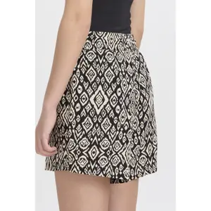 Szorty damskie Ichi Linno image-2