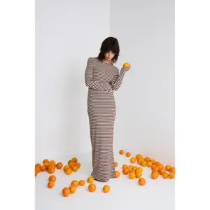 Women's dress Ichi Carla Dr image-1