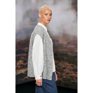 Veste sans manche femme Ichi Belablue image-3